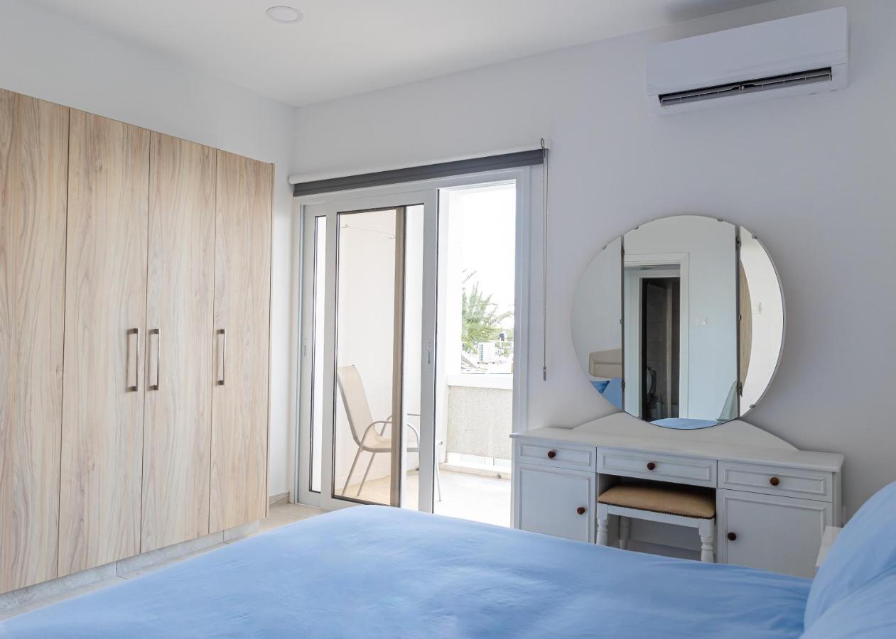 Апартаменты Beachhouse